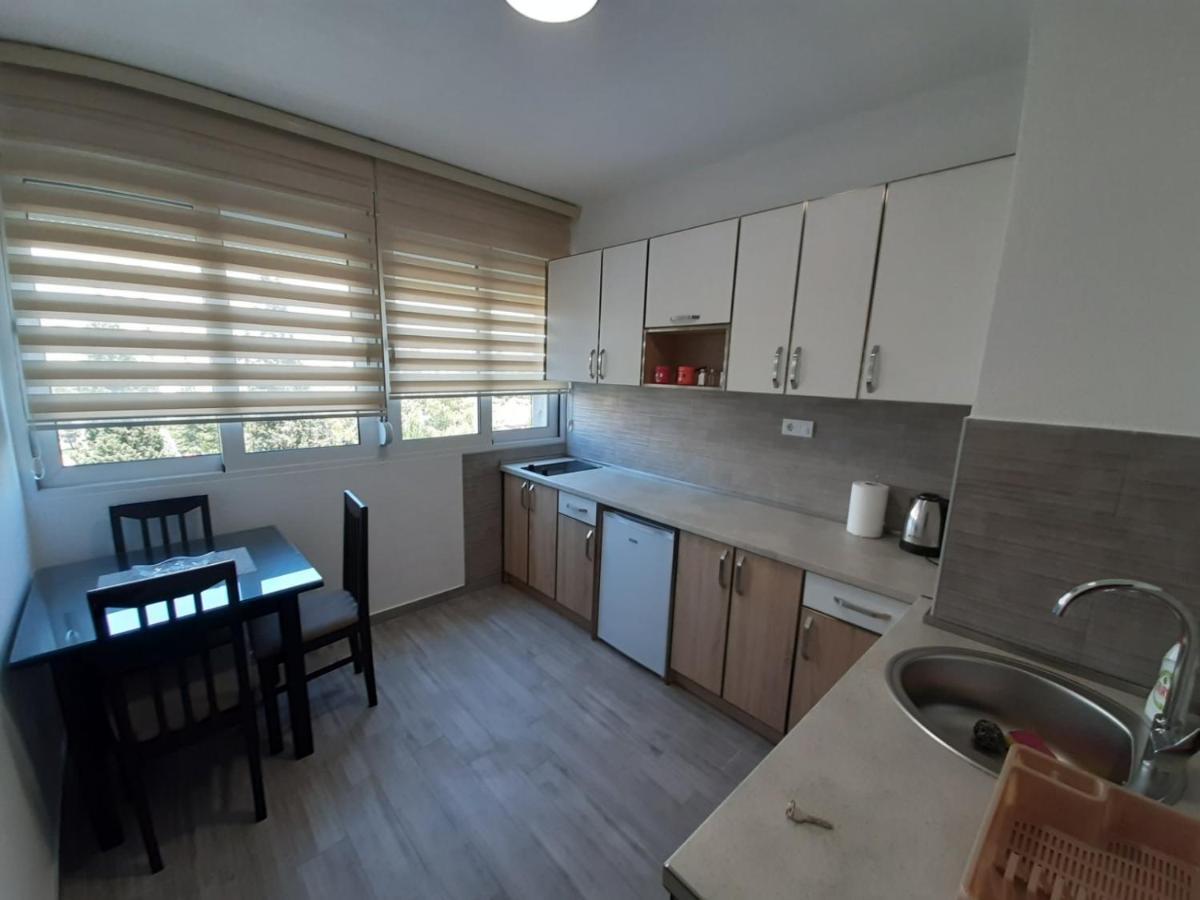 Renta Stan Apartman Odmor 波德戈里察 外观 照片
