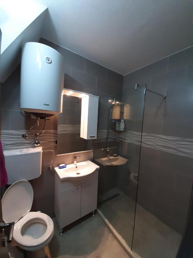 Renta Stan Apartman Odmor 波德戈里察 外观 照片