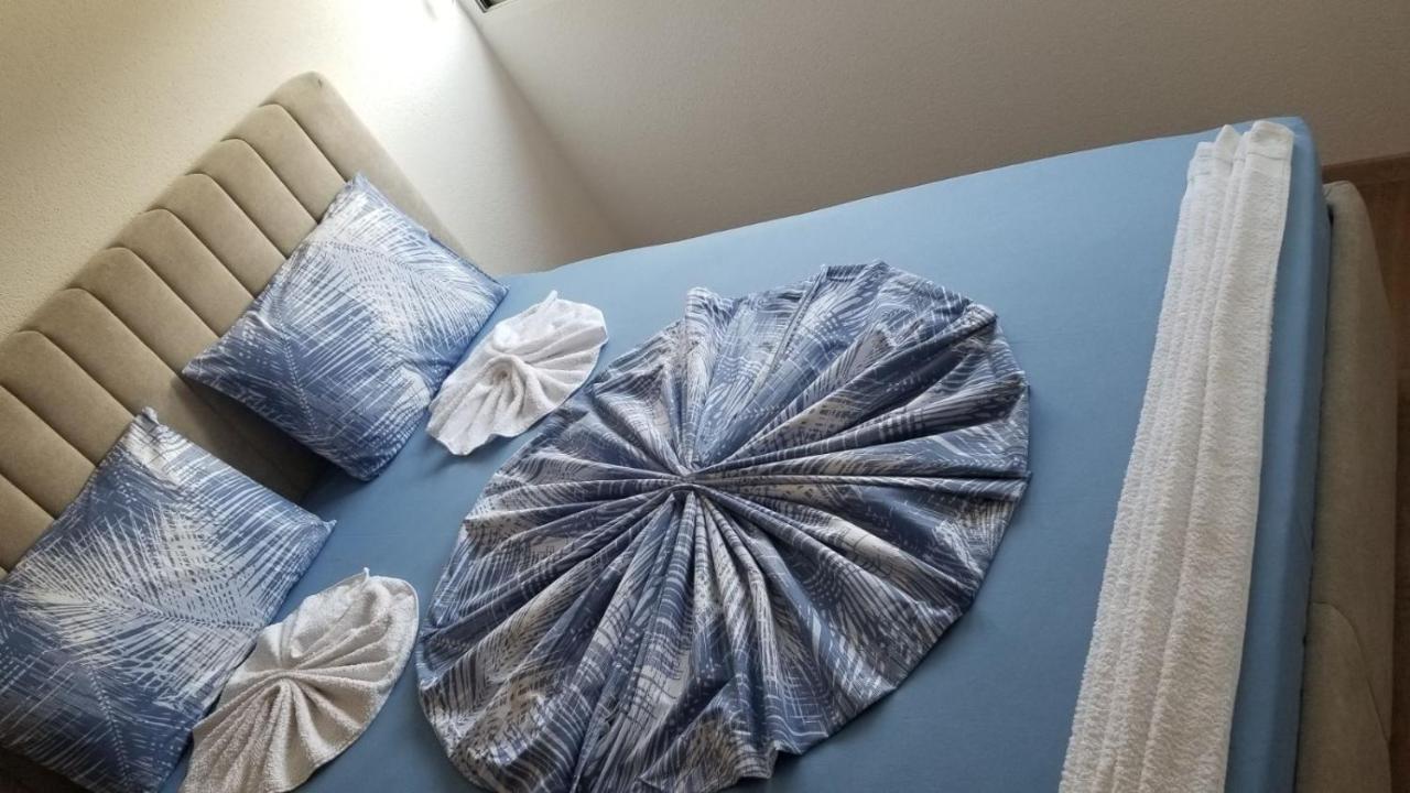 Renta Stan Apartman Odmor 波德戈里察 外观 照片