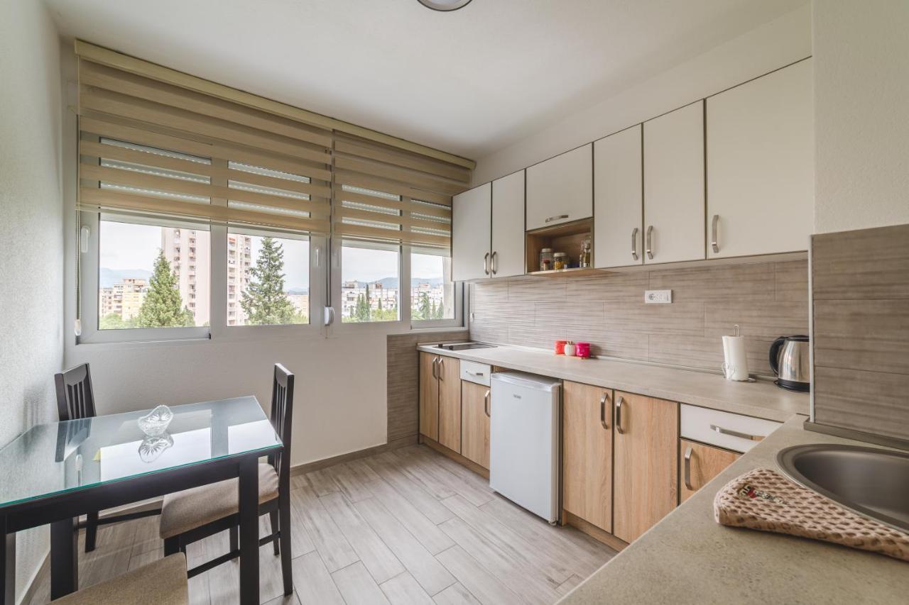 Renta Stan Apartman Odmor 波德戈里察 外观 照片