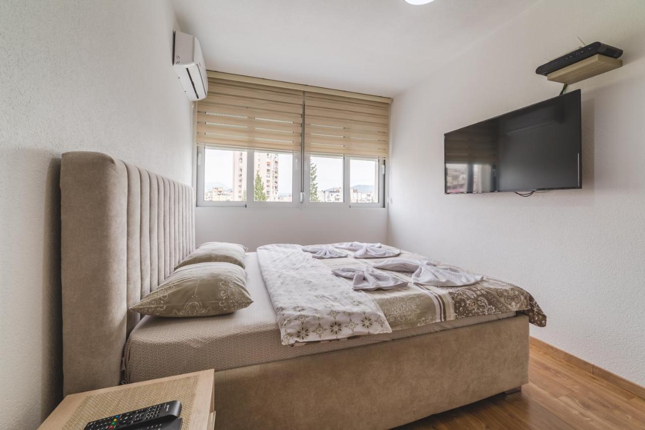 Renta Stan Apartman Odmor 波德戈里察 外观 照片